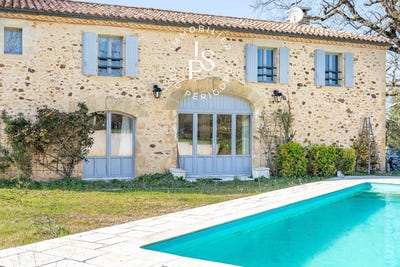 /international/fr/monpazier-aquitaine-310106914138/