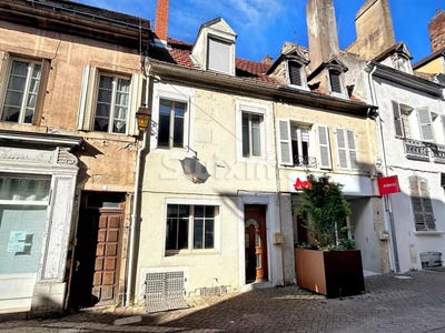 /international/fr/auxonne-burgundy-310099841477/