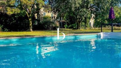 /international/fr/goudargues-languedoc-roussillon-310107921744/