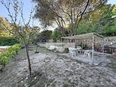 /international/fr/toulon-provence-alpes-cote-d-azur-310108430259/