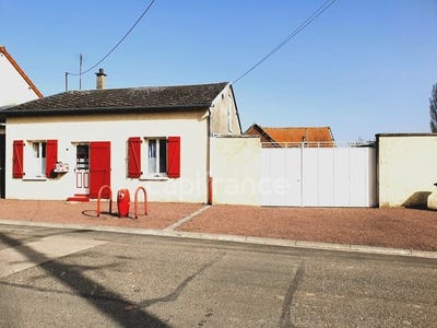 /international/fr/lihons-picardie-310108088667/