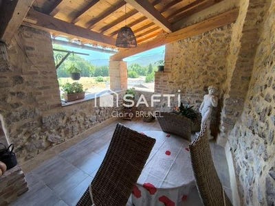 /international/fr/besseges-languedoc-roussillon-310100299746/