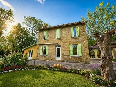 /international/fr/estang-midi-pyrenees-310106997031/