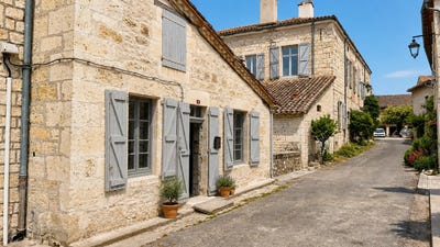 /international/fr/montpezat-de-quercy-midi-pyrenees-310108648005/
