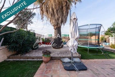 /international/fr/pollestres-languedoc-roussillon-310108530665/