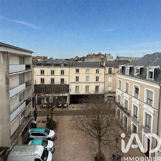 /international/fr/poitiers-charente-310106404135/