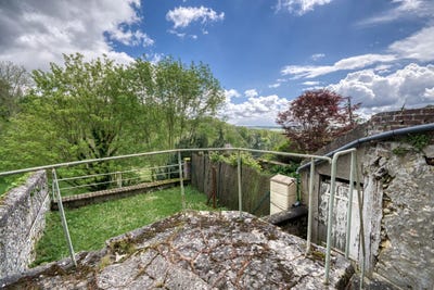 /international/fr/neauphle-le-chateau-ile-de-france-310099915491/