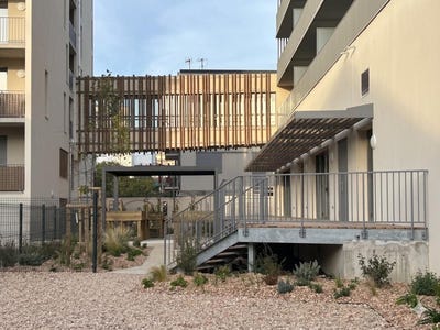 /international/fr/clermont-ferrand-auvergne-310108249642/