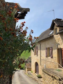 /international/fr/naussac-midi-pyrenees-310108524379/