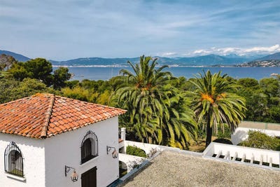 /international/fr/pietrosella-corsica-310107012937/