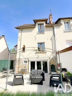 /international/fr/mennecy-ile-de-france-310107671779/