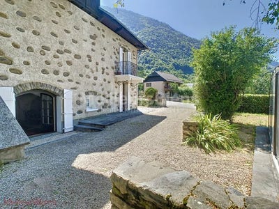 /international/fr/saint-martin-sur-la-chambre-rhone-310097272104/