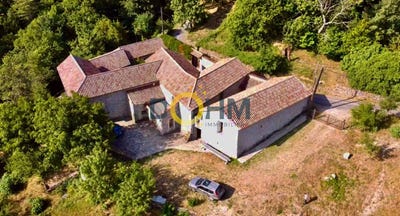 /international/fr/concoules-languedoc-roussillon-310101803475/