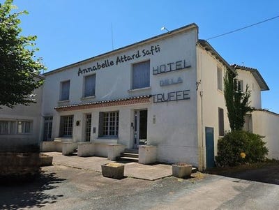 /international/fr/sorges-et-ligueux-en-perigord-aquitaine-310101383392/?lang=zh-tw