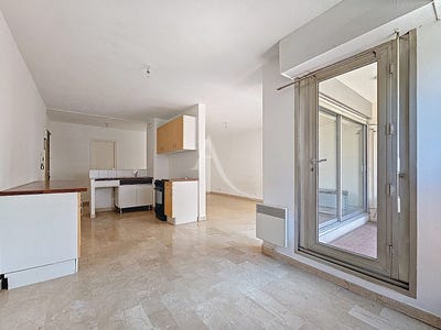 /international/fr/montpellier-languedoc-roussillon-310108992193/?lang=de