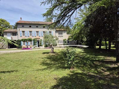 /international/fr/castelnaudary-languedoc-roussillon-310097273573/
