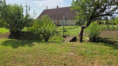 /international/fr/precy-centre-val-de-loire-310100498310/