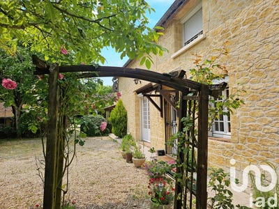 /international/fr/cherisy-centre-val-de-loire-310100408404/