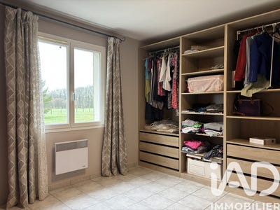 /international/fr/villeperdue-centre-val-de-loire-310106063708/