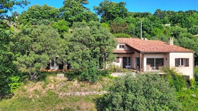 /international/fr/fayence-provence-alpes-cote-d-azur-310108870562/