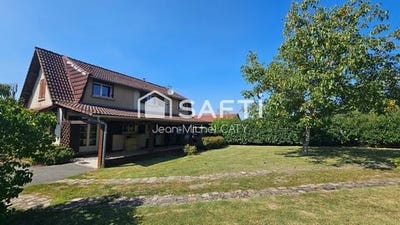 /international/fr/cosne-cours-sur-loire-burgundy-310101534234/?lang=fr