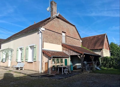 /international/fr/eaux-puiseaux-ardennes-310108314600/?lang=th