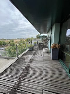 /international/fr/la-rochelle-franche-comte-310102092109/