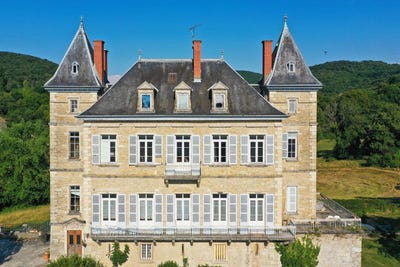 /international/fr/cremieu-rhone-310104338225/