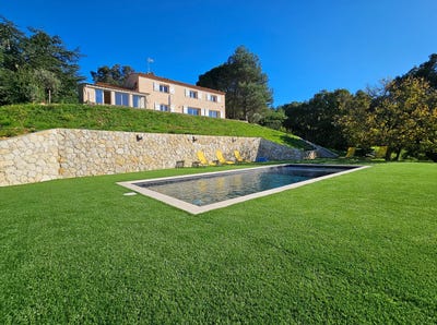 /international/fr/tanneron-hh-15587285-tanneron-provence-alpes-cote-d-azur-310100952457/