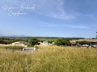 /international/fr/le-poet-provence-alpes-cote-d-azur-310100460825/