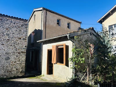 /international/fr/lacourt-midi-pyrenees-310107579839/