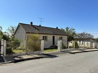 /international/fr/saint-leomer-charente-310100523810/