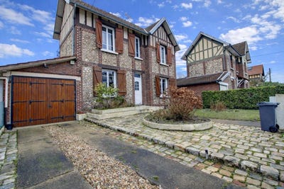 /international/fr/saint-etienne-du-rouvray-upper-normandy-310108315225/