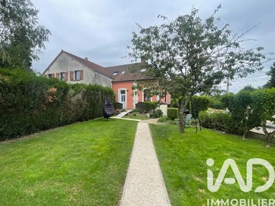 /international/fr/margny-aux-cerises-picardie-310108699572/