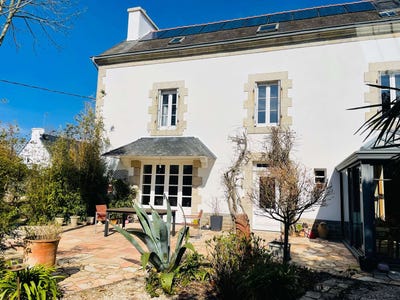 /international/fr/fouesnant-brittany-310098900702/
