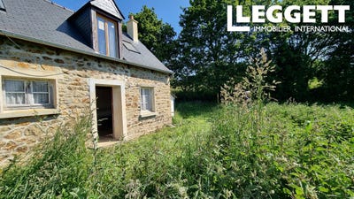 /international/fr/chatelaudren-plouagat-brittany-310100670599/