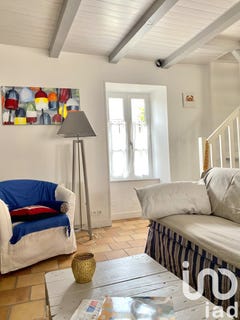 /international/fr/loix-charente-310100732165/