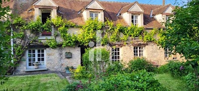 /international/fr/grez-sur-loing-ile-de-france-310100935230/