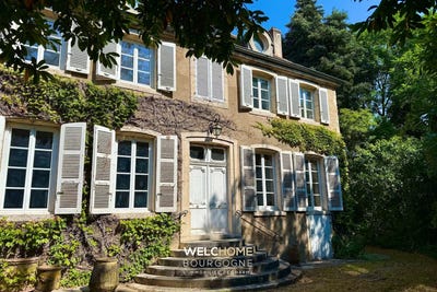 /international/fr/chalon-sur-saone-burgundy-310103248591/