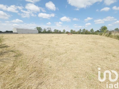 /international/fr/montournais-pays-de-la-loire-310101324096/