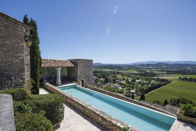 /international/fr/joucas-provence-alpes-cote-d-azur-310120035199/