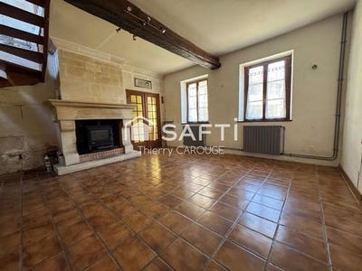 /international/fr/neuilly-sous-clermont-picardie-310102569333/