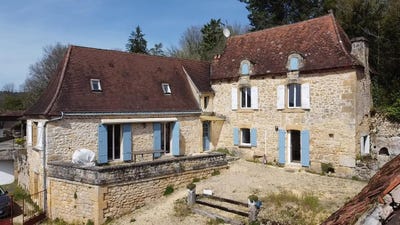 /international/fr/les-eyzies-de-tayac-sireuil-aquitaine-120088135432/