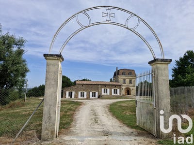 /international/fr/saint-michel-de-montaigne-aquitaine-310100959485/