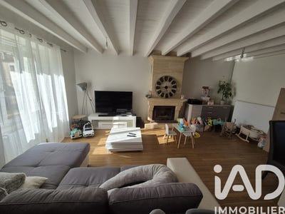 /international/fr/montmoreau-charente-310105373138/