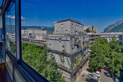 /international/fr/grenoble-rhone-310108619833/