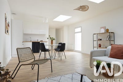 /international/fr/cholet-pays-de-la-loire-310106572590/