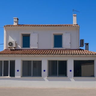 /international/fr/le-rove-provence-alpes-cote-d-azur-310101033619/