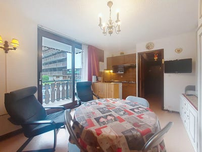 /international/fr/chatel-ardennes-310098948944/