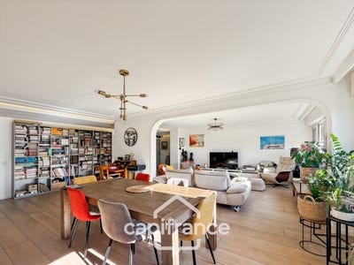 /international/fr/hyeres-provence-alpes-cote-d-azur-310110352754/